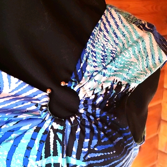 Assymetric summer dress - Picture 2 of 2